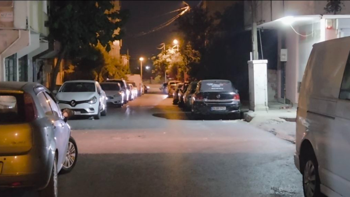 İstanbul’da kız meselesi bıçaklı kavgaya döndü: 1 kişi ağır yaralandı