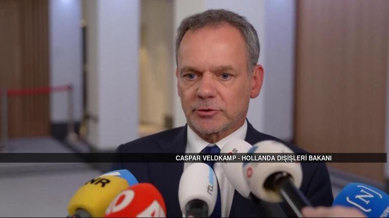 Hollandada İsrail çatlağı: Dışişleri Bakanı istifa etti