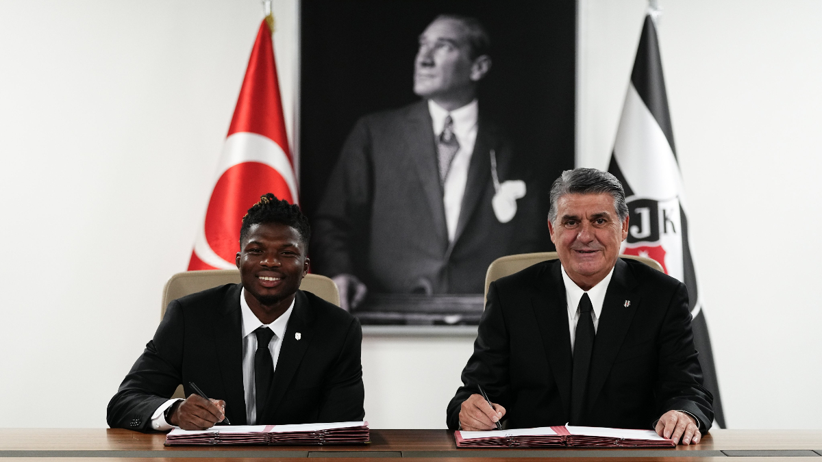 Beşiktaş açıkladı: El Bilal Toure…