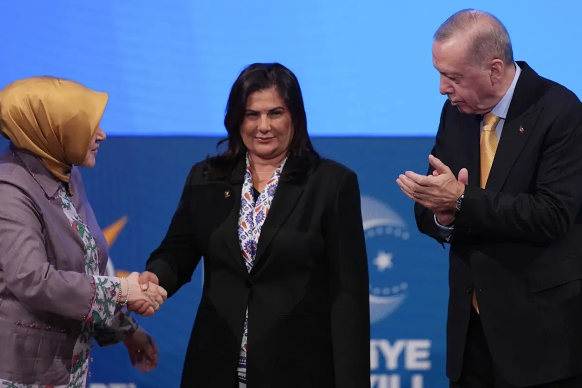 AK Parti’ye katılan Çerçioğlu’na soğuk duş! İlk anketten çarpıcı sonuçlar çıktı