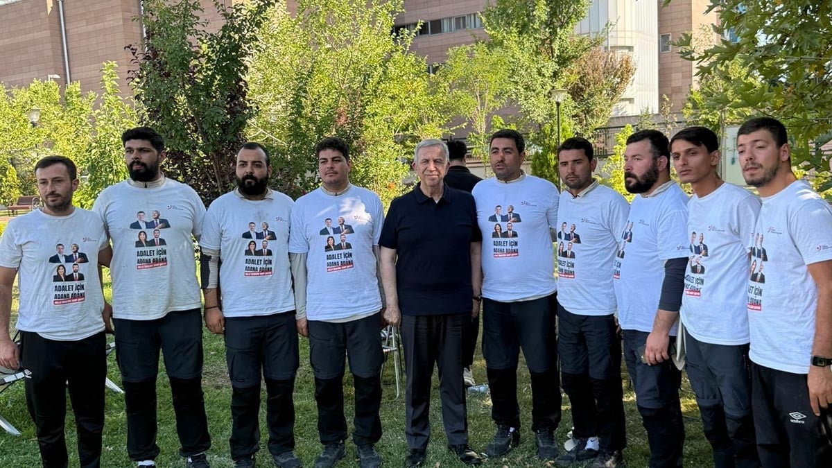 CHP’li gençlerin “Özgürlük Yürüyüşü” Ankara’da: Mansur Yavaş’tan destek mesajı