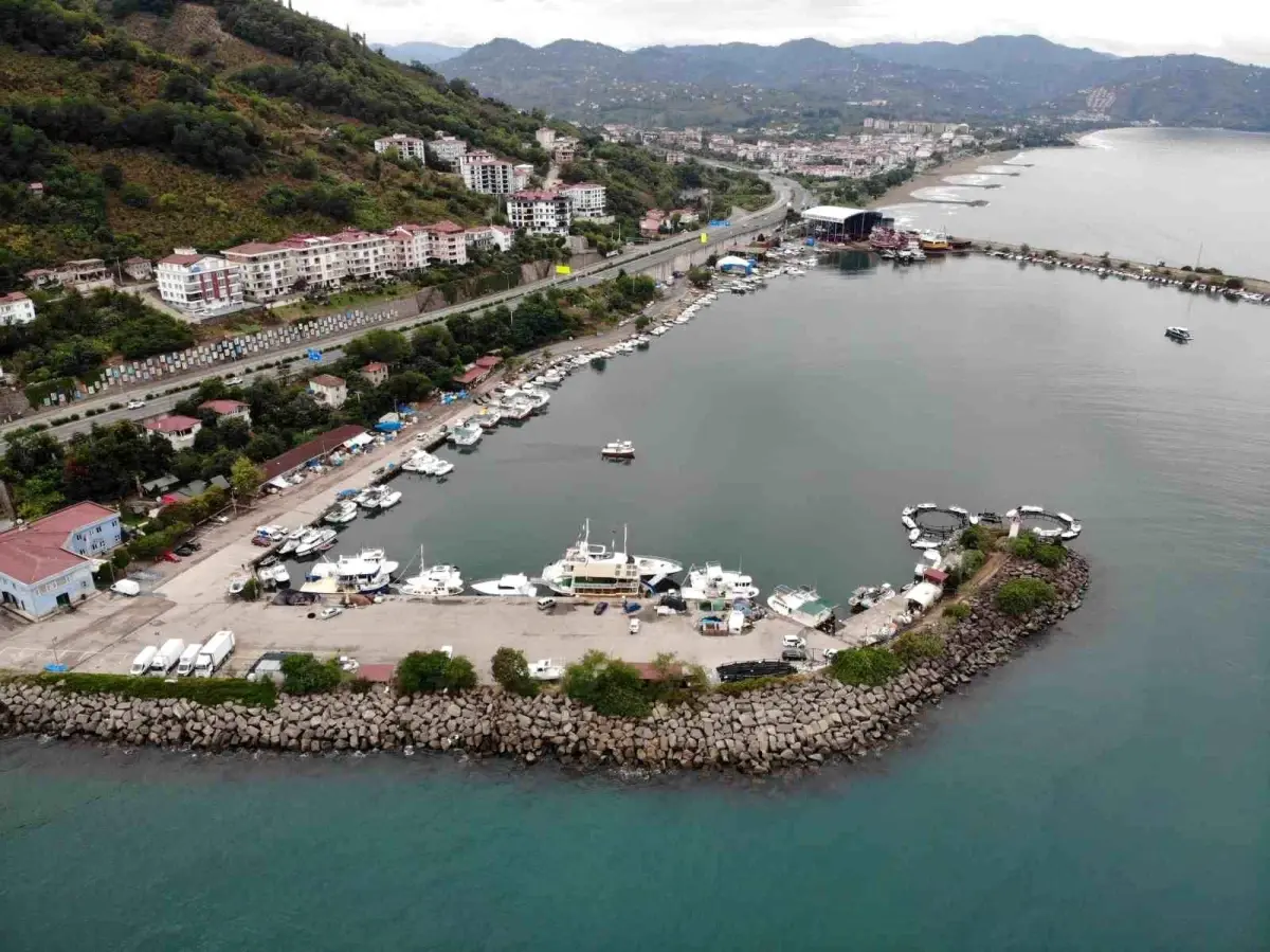 Karadenizli Balıkçılar, Av Sezonuna Hazırlanıyor