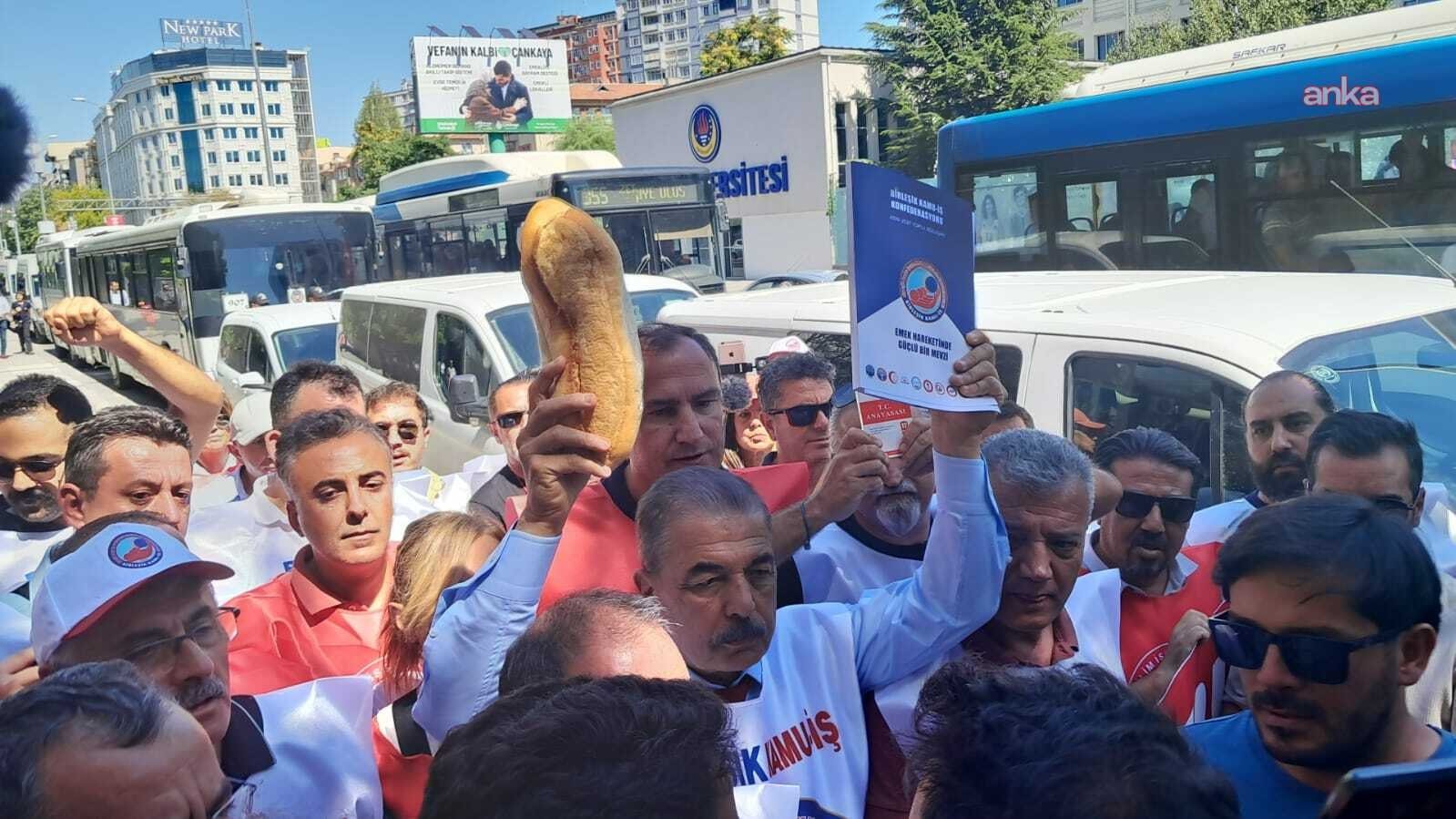 Birleşik Kamu-İş’in Cumhurbaşkanlığı’na yürüyüşüne polis izin vermedi