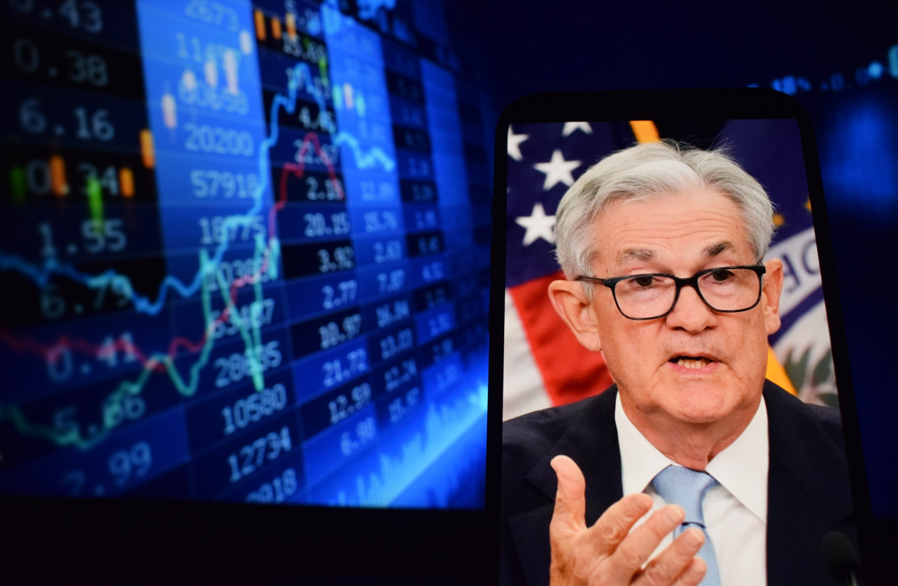 Powell konuşması öncesi dolar güç kazandı