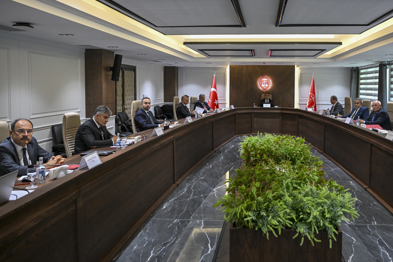 Kamu Hakem Kurulu memur zammı için ilk toplantısını gerçekleştirdi