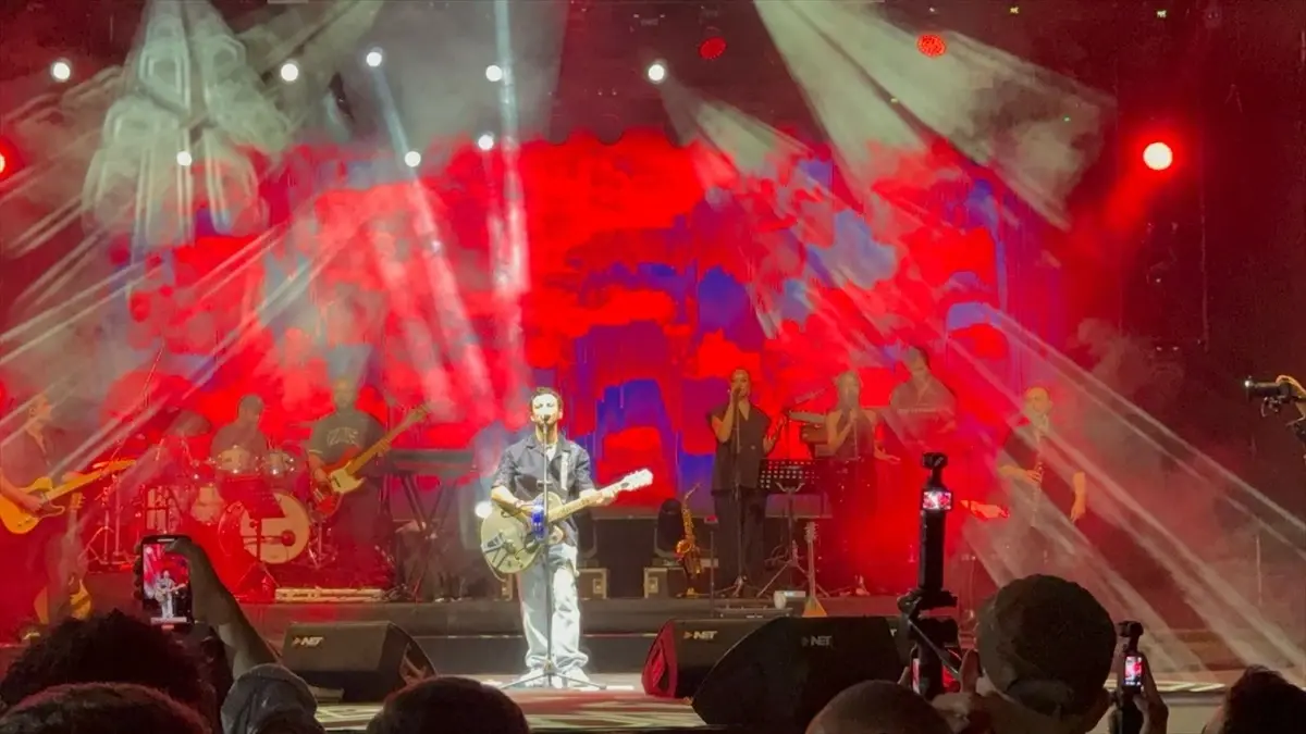 Uluslararası Geleneksel Ağustos Fuarı’nda Buray Konser Verdi