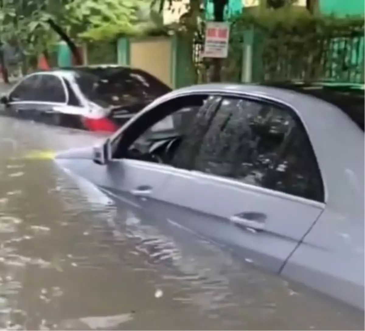 Kajiki Tayfunu Vietnam’da Can Aldı