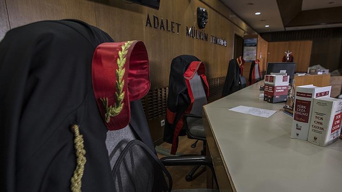 ‘Sahte diplomalı 400 akademisyen’ diyenler hakkında suç duyurusu