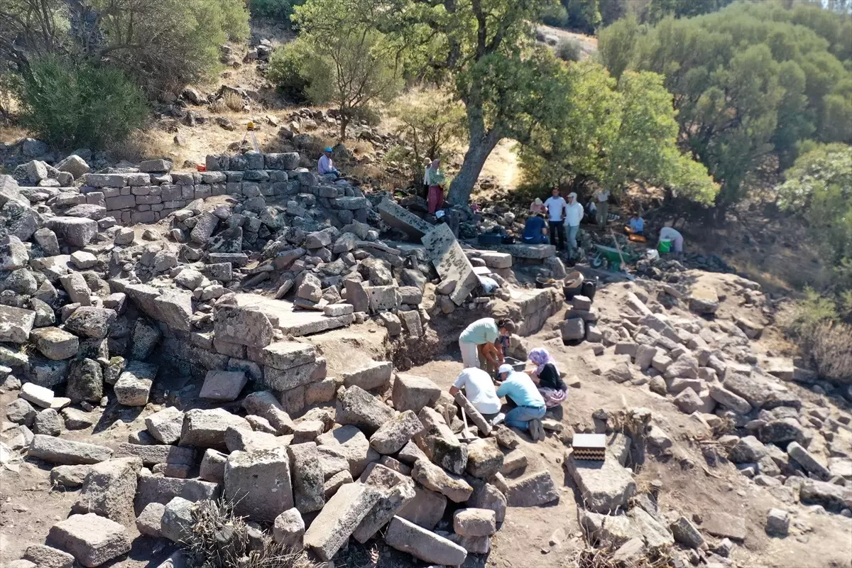 Aigai Antik Kenti’nde Demeter’e Ait Tapınak Bulundu