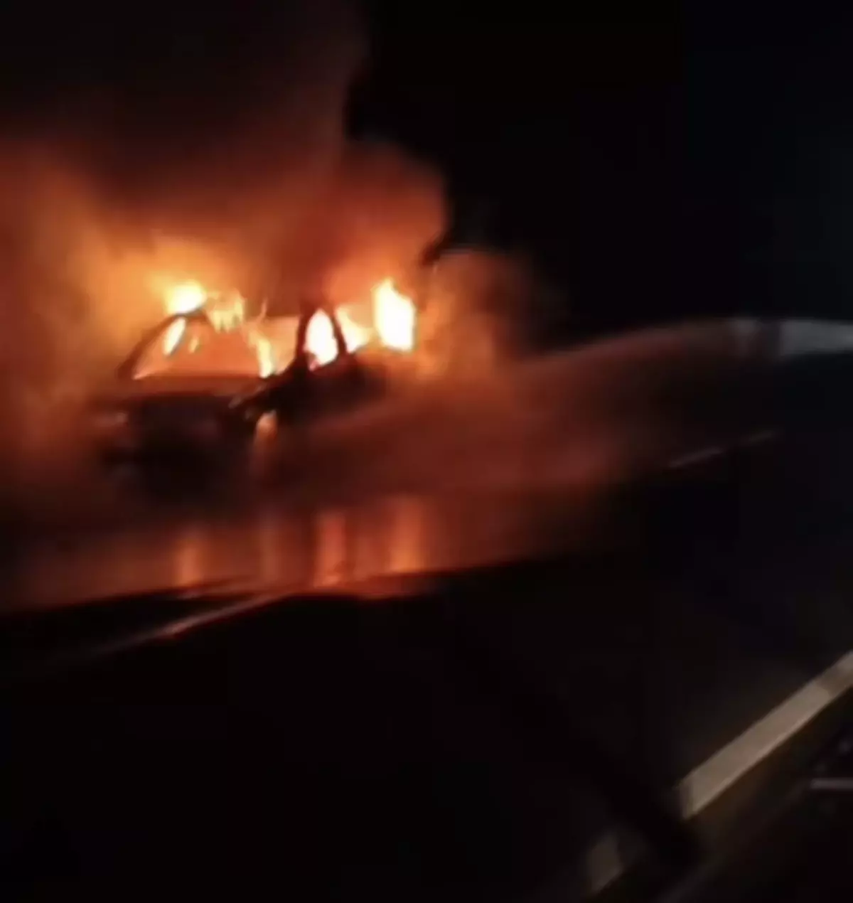 Amasra’da Hareket Halindeki Otomobil Alev Aldı
