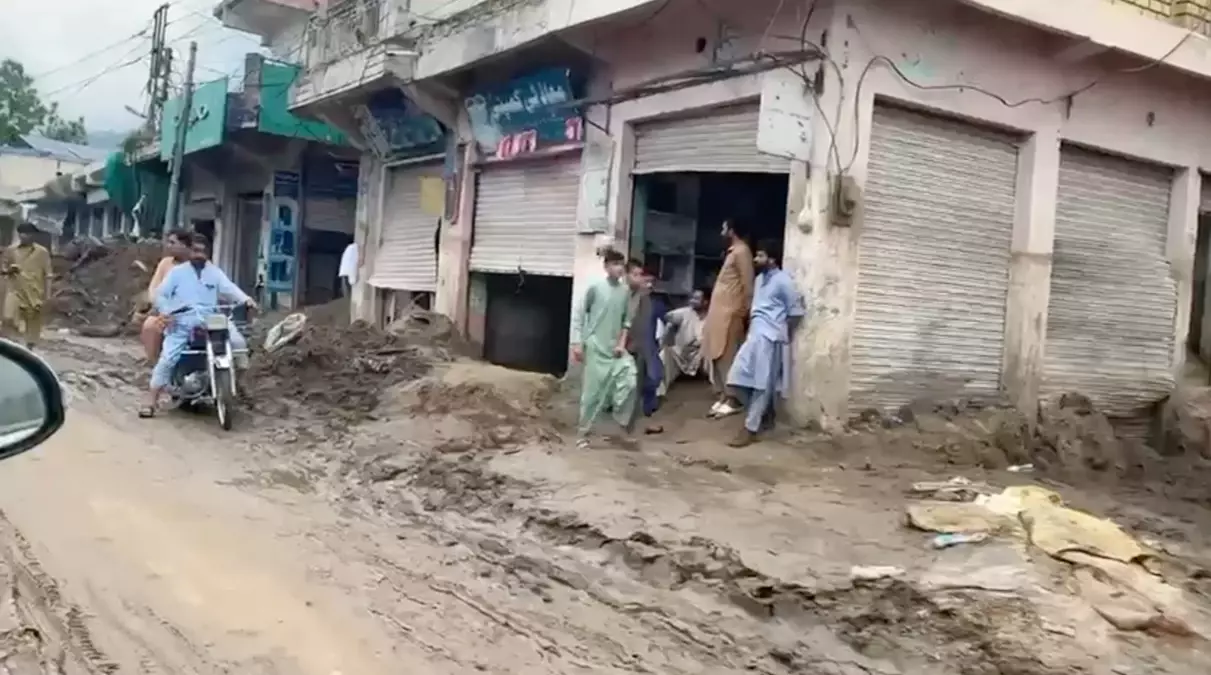 Pakistan’da Sel Felaketi: İHH İnsani Yardım Vakfı’ndan Yardım Eli