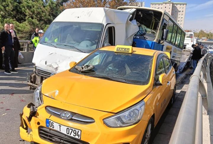 Ankara’da zincirleme kaza: 6 yaralı