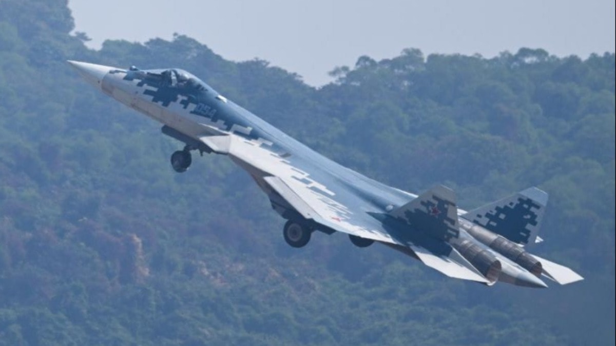 Rusya Savunma Bakanlığı: Su-30 tipi savaş uçağı düştü