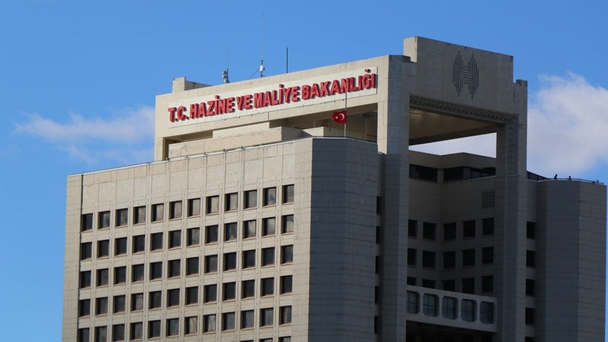 ‘Hazine siyasi baskıyla terleyecek’