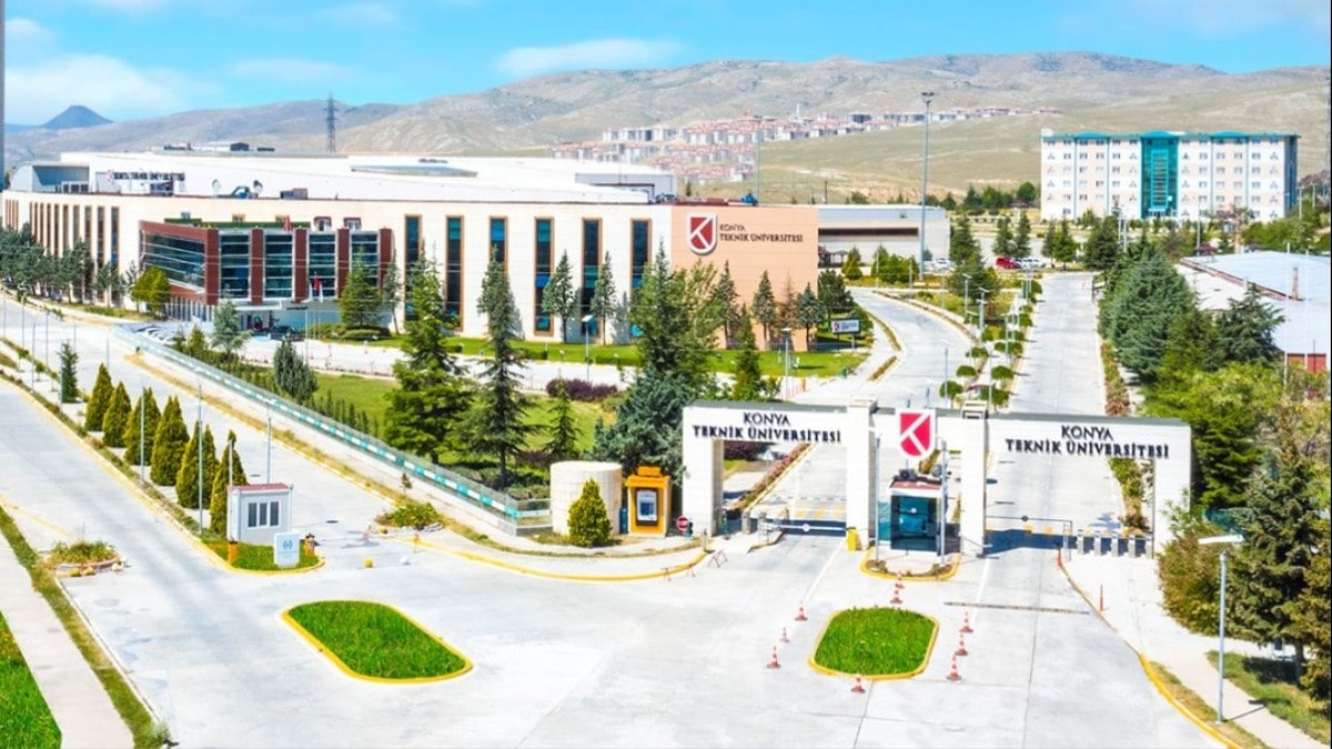 Bu da oldu! Öğrencisi olmayan bölümlere dekan ve sekreterler görevlendirmişler