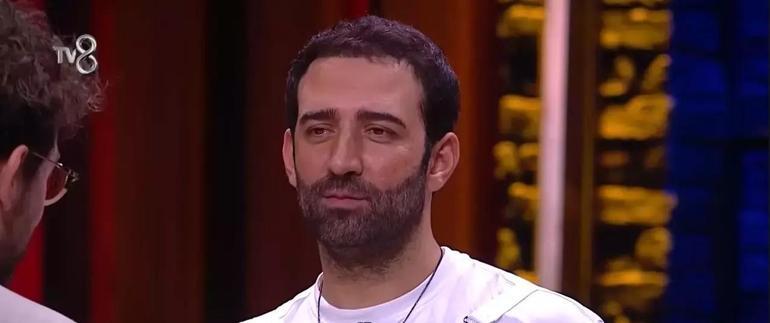 MASTERCHEF ÜNLÜLER GECESİNİN KAZANANI 4 KASIM 2025 | Fırat Çelik, Ferit Kaya, Melis Sezen, Gupse Özay, Perihan Savaş kimdir 4 Kasım ünlüler gecesinin kazananı kim oldu