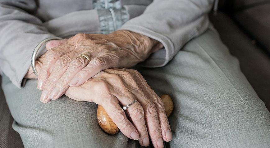 ‘Engelli ve yaşlı bakanlığı kurulmalı’