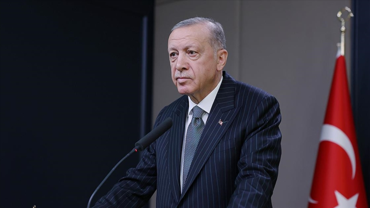 Cumhurbaşkanı Erdoğan: Karakutu incelemesinde uçak kazasının nedeni belli olacak