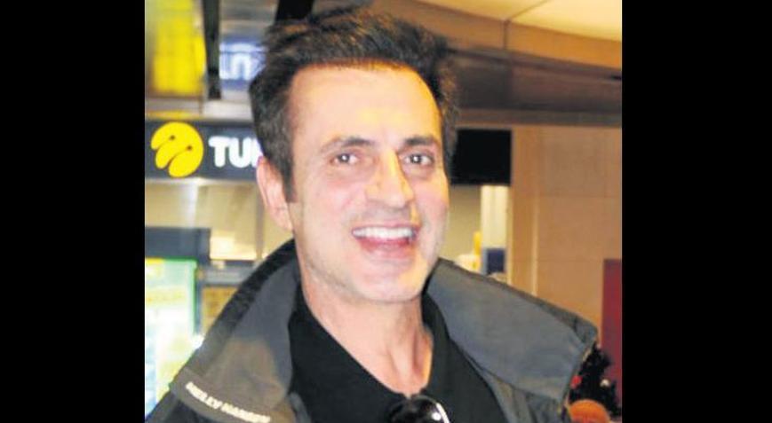 ‘Şarkıcılık kutsal değil’