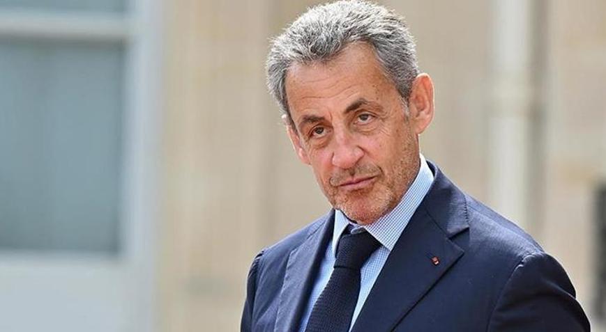 Eski Fransa Cumhurbaşkanı Sarkozy’nin hapis günleri kitap oluyor! ‘Sessizliği unuttum, sadece yoğurt yedim’