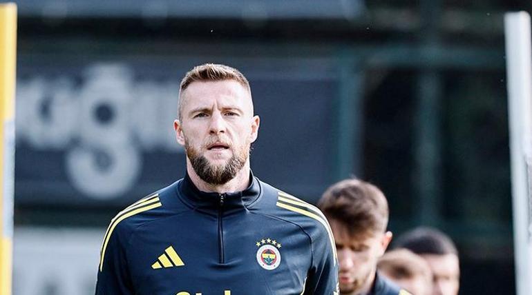 Fenerbahçe, kamp kadrosunu açıkladı