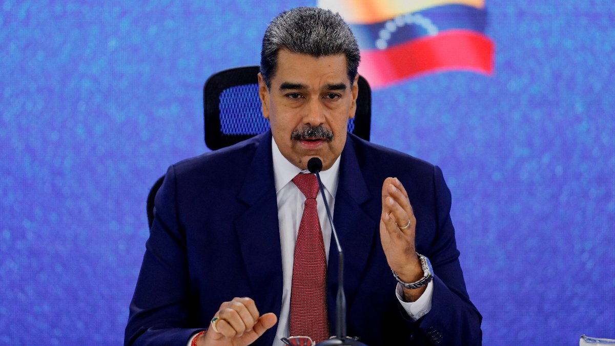 Maduro’dan Hava Kuvvetlerine “hazır olun” talimatı