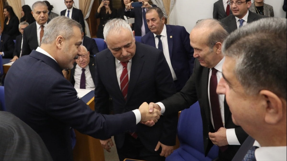 Başkonsolos kumarhanede eşi güzellik merkezinde