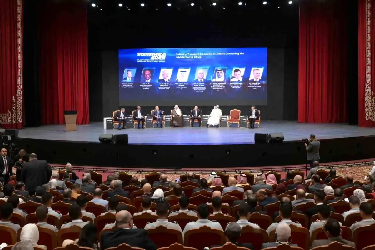 Bakan Uraloğlu: “Mısır ile Ro-Ro taşımacılığının yeniden başlatılması noktasında bir gayretimiz var”