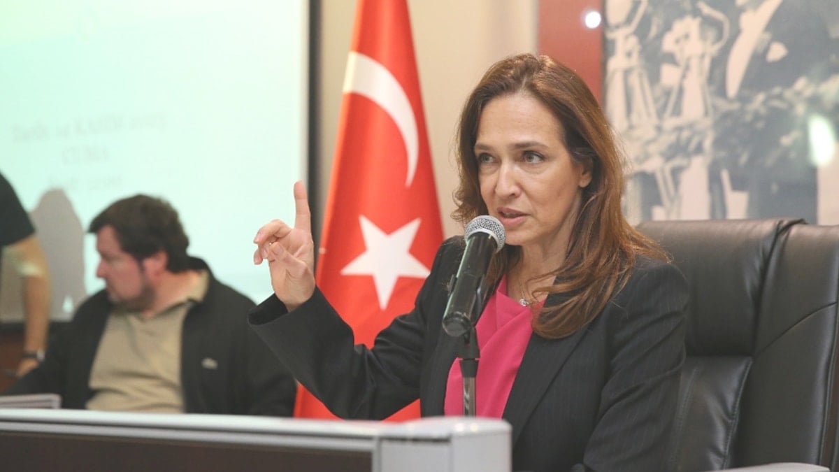 CHP’li belediye başkanı gözyaşları içinde tehdit edildiğini açıkladı