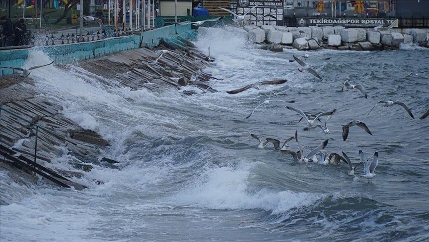 Tekirdağ’da deniz ulaşımına lodos engeli