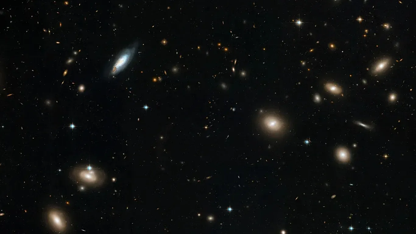 Tokyo’da tarihi keşif: Galaksinin kalbinden gelen ışık…