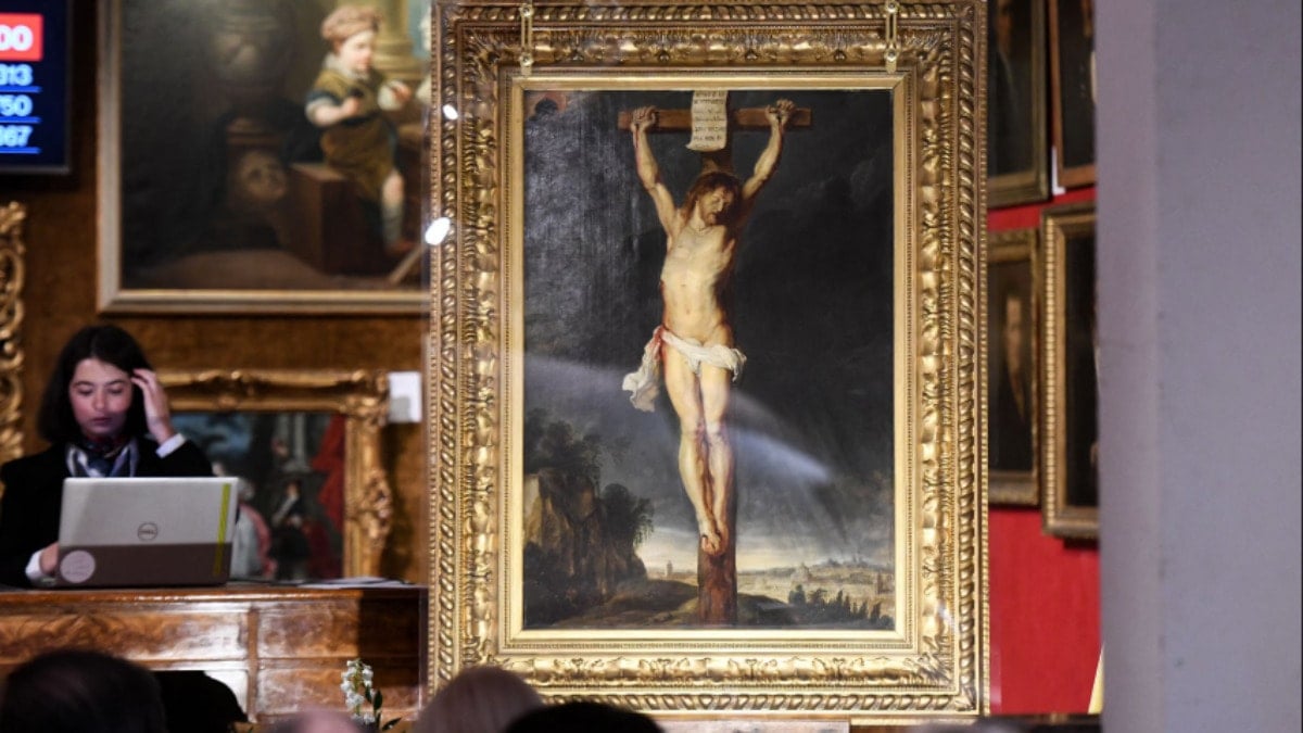 Yüzyıllardır kayıptı, malikanede ter edilmiş halde bulundu: 133 milyon TL’ye satıldı