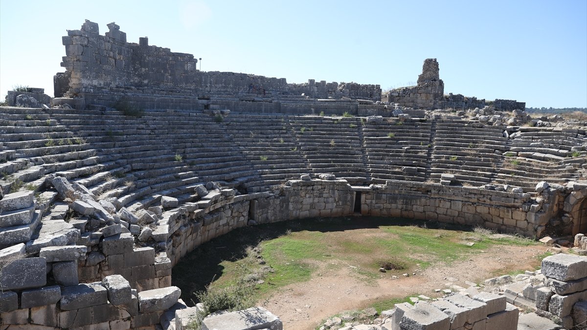 Antalya’daki Xanthos Antik Kenti, ziyaretçilerini tarihsel yolculuğa çıkartıyor