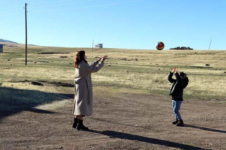 İstanbullu öğretmenin Ağrı Dağı’nın eteğindeki fedakarlığı: İlk göz ağrım
