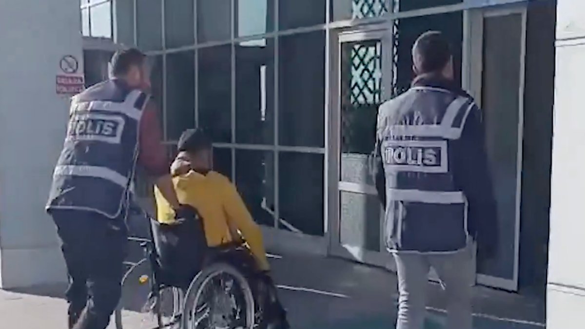 Ali Yerlikaya duyurdu: Sosyal medyada bir kadına şiddet uygulayan şüpheli yakalandı