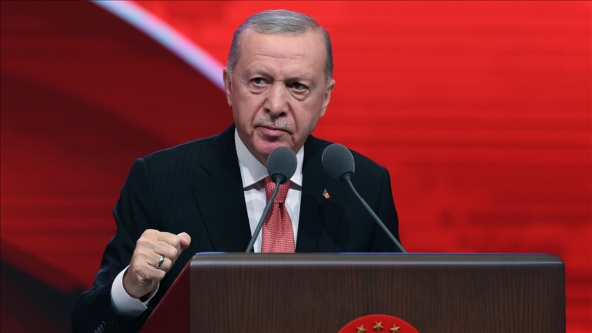 Cumhurbaşkanı Erdoğan, kabine toplantısı sonrası açıklamalarda bulunuyor