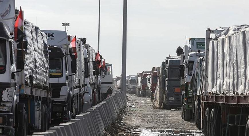 Hamas: Gazze Şeridi’ne giren tırlar, halkın asgari temel ihtiyaçlarını karşılayamıyor