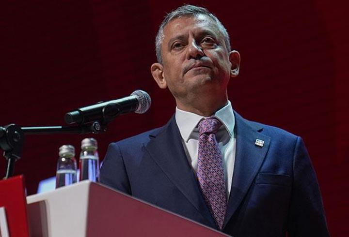 Özgür Özel’in listesi belli oldu! “Dikensiz bir gül bahçesi” Abdulkadir Selvi yazdı…