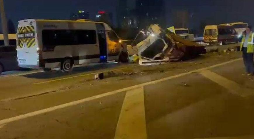 Bağcılar TEM Otoyolu’nda zincirleme kaza! Trafik durma noktasına geldi