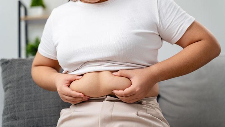 Menopozda en çok yağlanan bölge! 7 adımı takip edin, kiloyu yönetin