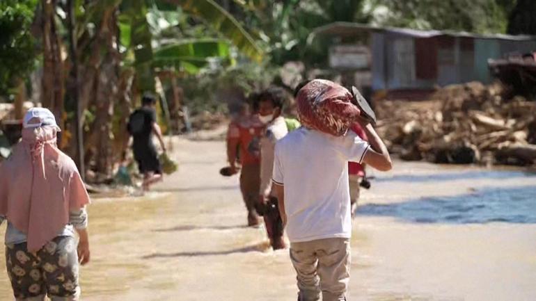 Endonezya’da sel felaketi: Felaketin nedeni çevresel tahribat mı
