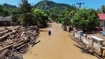 Endonezya’da sel felaketi: Felaketin nedeni çevresel tahribat mı