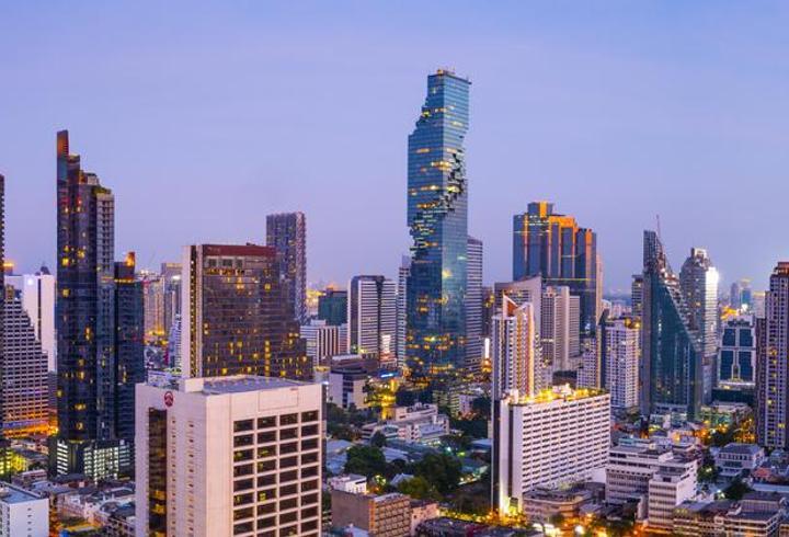 Tayland’da ‘öğleden sonra alkol satışı yasağı’ 6 aylığına rafa kaldırıldı