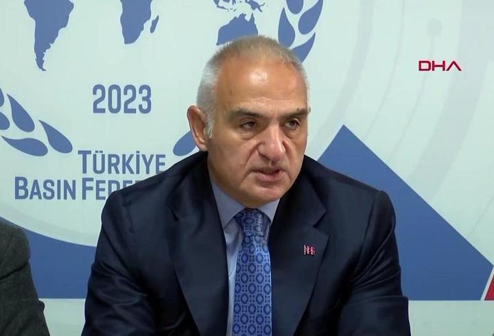 Mehmet Nuri Ersoy: “Papa’nın ziyareti olumlu geçti”