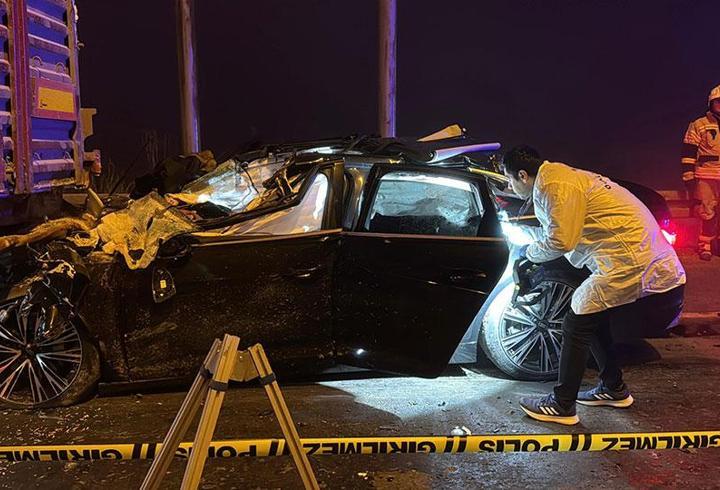 Yoğun sis ve aşırı hız can aldı! Kütahya’da katliam gibi kaza: 4 ölü
