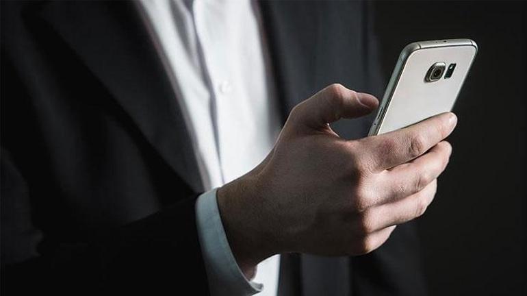 Arkadaşına IBAN paylaştı, hayatı kabusa döndü Aman dikkat: 8 yıl hapsi var