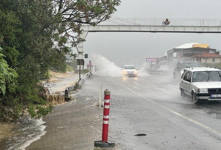 Yola çıkacaklar dikkat! Kara yollarında son durum ne?
