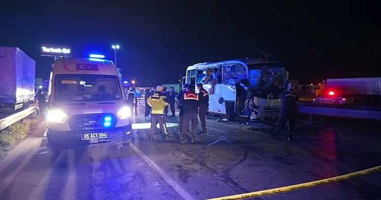 Amasya’da zincirleme kaza: 23 yaralı