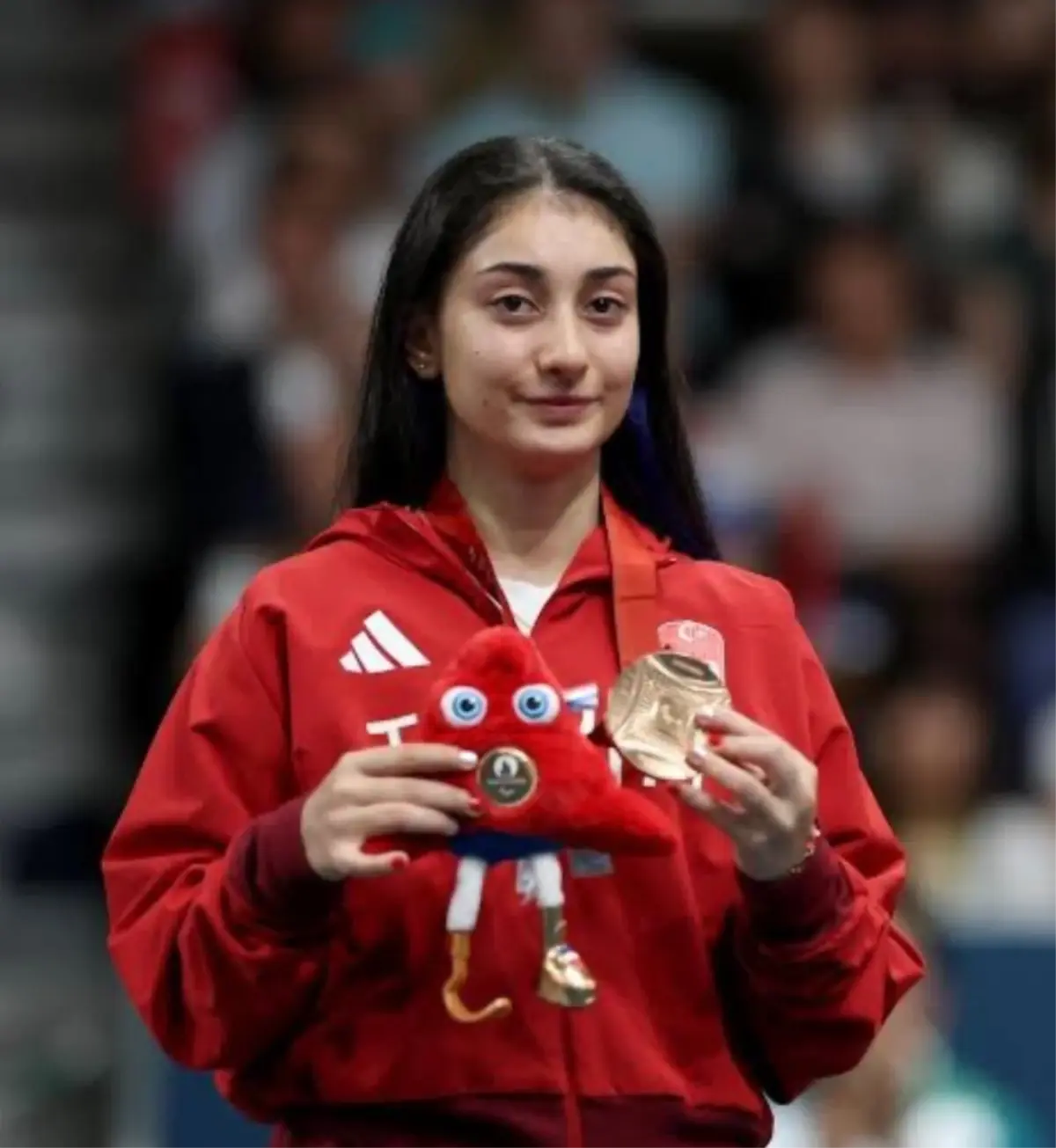 Ebru Acer, VIRTUS Dünya Masa Tenisi Şampiyonası’nda gümüş madalya kazandı