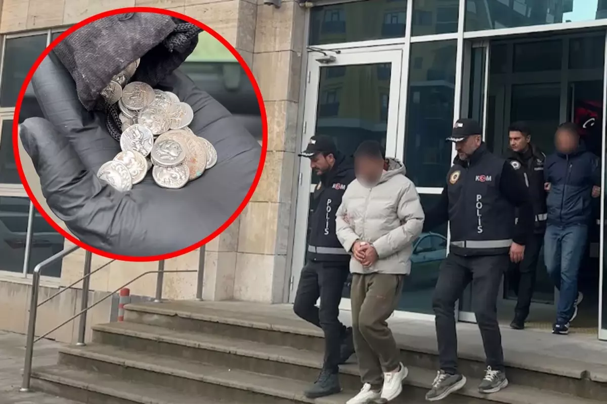 Büyük İskender portreli sikkelerle kaçarken sınırda yakalandılar